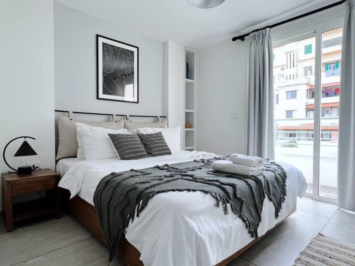 Dreamy 3br Penthouse W A Super Terrace Apartment